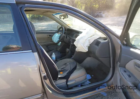 1999 Toyota Camry Le из США, поврежденный, VIN 4T1BG22K6XU535850